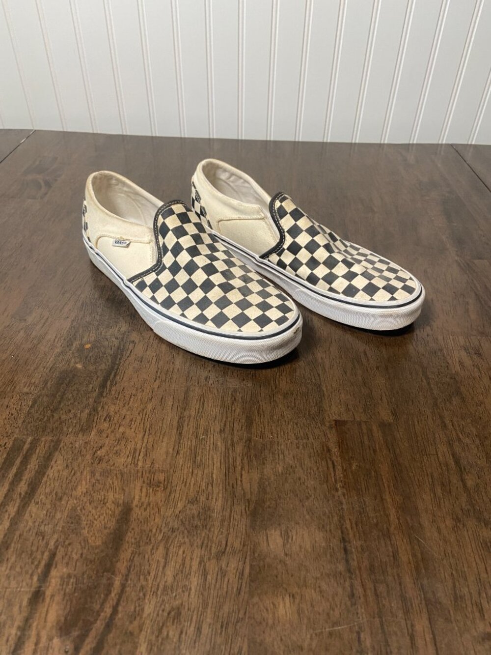 Vans Classic Checkerboard Slip-On Sneakers Women's Size 11 Black White Canvas